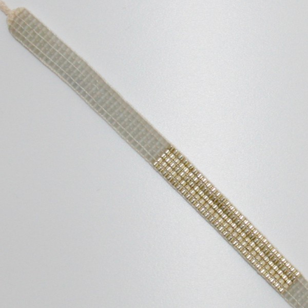 Perlen-Armband aus Miyuki Perlen von Attacce in weiß/sterling silver